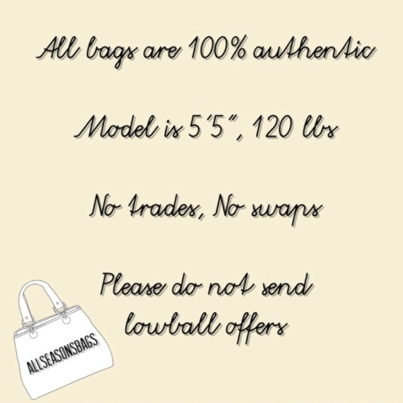 NWT Michael Kors Carryall Tote Navy Floral Bag - Picture 7 of 7